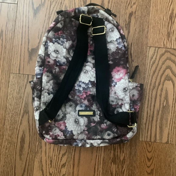 Madden Girl Floral Backpack - Picture 2 of 5